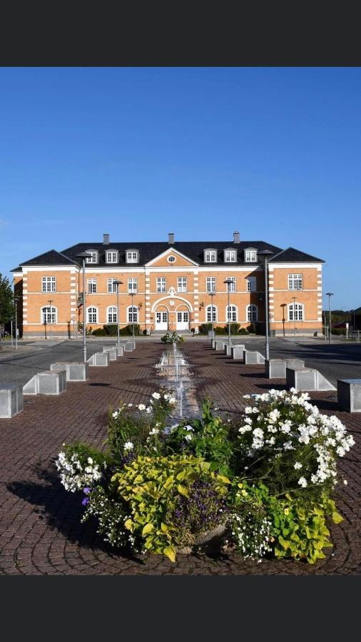 Charmerende Byhus I Praesto Centrum Eksteriør bilde